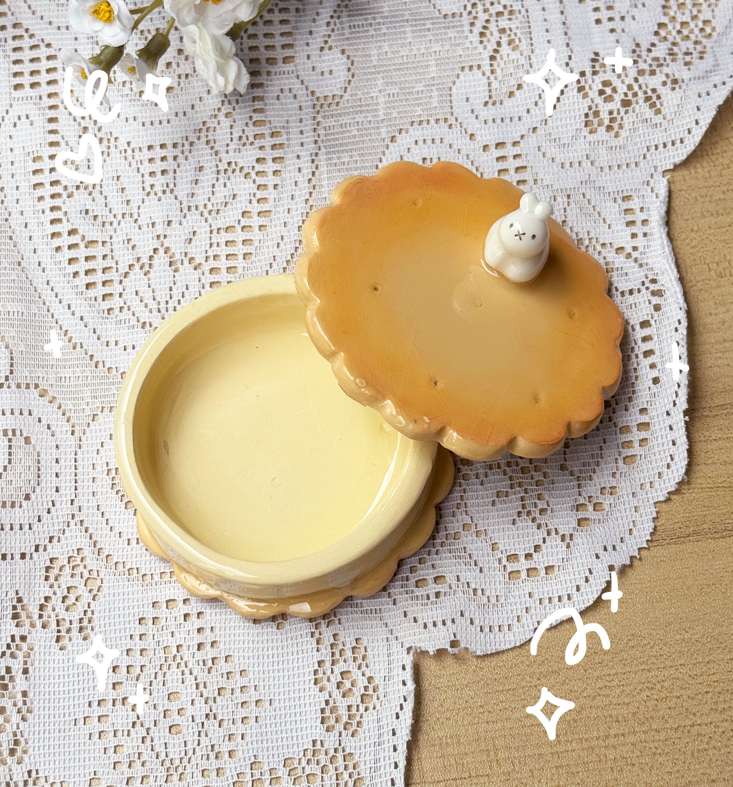 Biscuit Trinket Containers