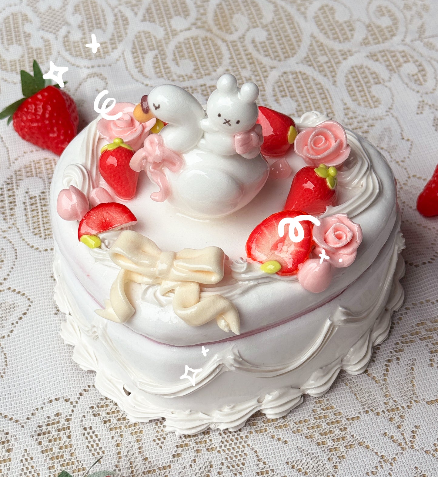 Swan Cake Jewelry Boxes