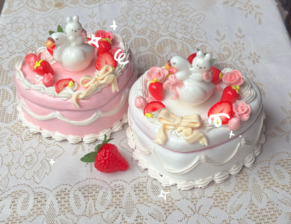 Swan Cake Jewelry Boxes